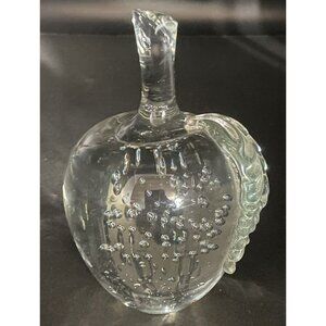 Stunning Art Glass Apple Paperweight With Bullicante Controlled Bubbles